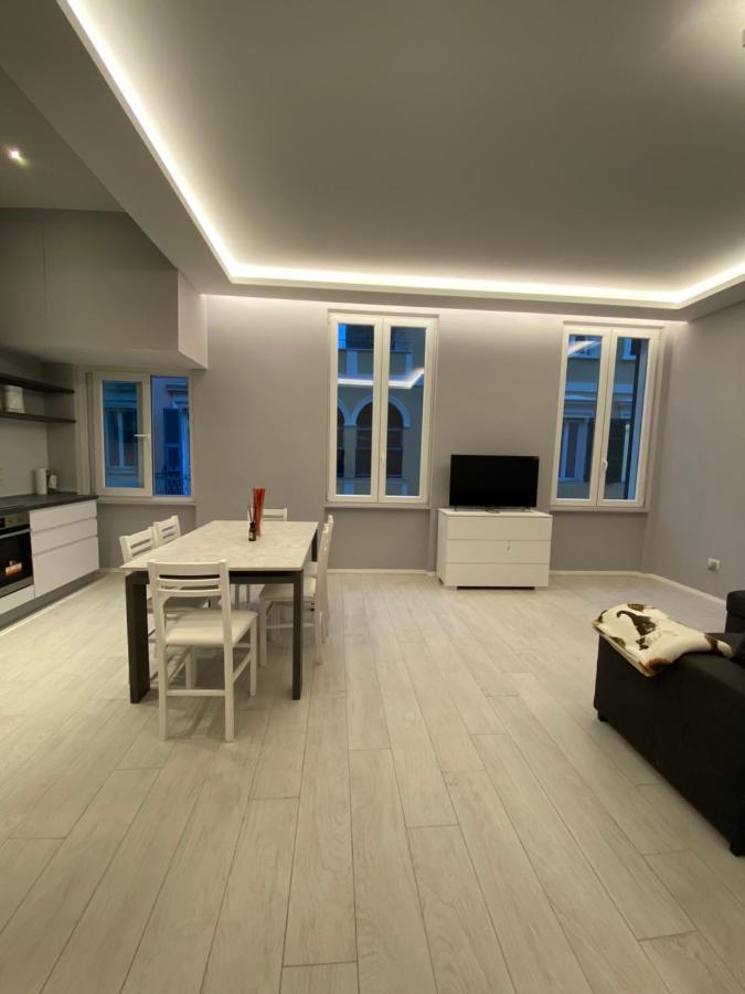 Casa Dante: Oneglia Centro-Marina-Spiagge Διαμέρισμα Imperia Εξωτερικό φωτογραφία