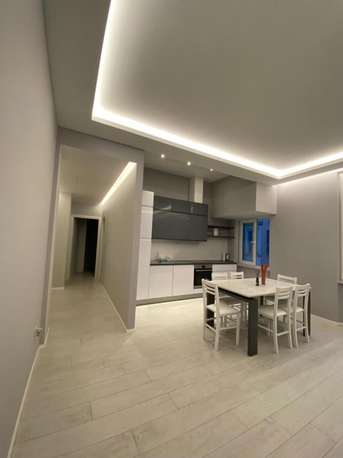 Casa Dante: Oneglia Centro-Marina-Spiagge Διαμέρισμα Imperia Εξωτερικό φωτογραφία