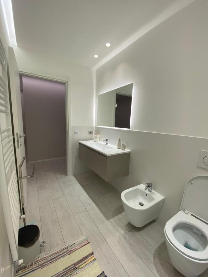 Casa Dante: Oneglia Centro-Marina-Spiagge Διαμέρισμα Imperia Εξωτερικό φωτογραφία