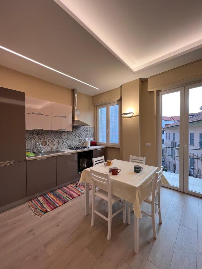 Casa Dante: Oneglia Centro-Marina-Spiagge Διαμέρισμα Imperia Εξωτερικό φωτογραφία