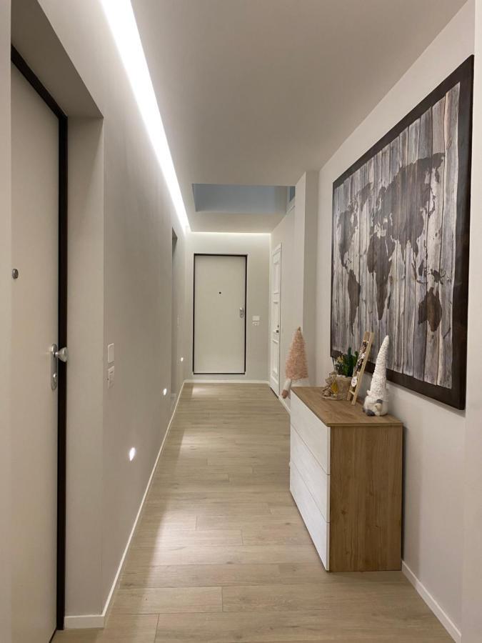 Casa Dante: Oneglia Centro-Marina-Spiagge Διαμέρισμα Imperia Εξωτερικό φωτογραφία