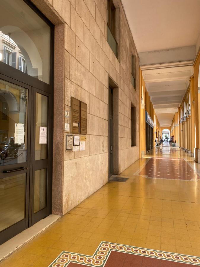 Casa Dante: Oneglia Centro-Marina-Spiagge Διαμέρισμα Imperia Εξωτερικό φωτογραφία